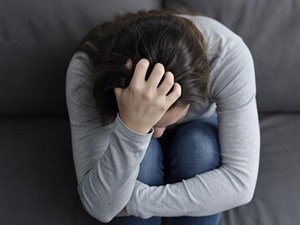 Ansiedad nocturna: ¿por qué se dispara por la noche?
